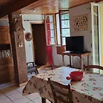 Holiday home Ariege Le Chant De La Riviere Carla-de-Roquefort