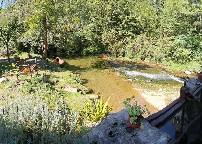 Le Chant De La Riviere Vakantiehuis Carla-de-Roquefort